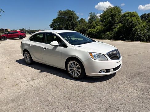 Used 2012 Buick Verano FWD image 7