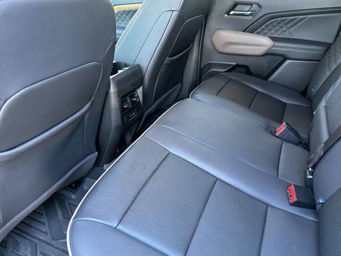Certified 2024 GMC Canyon Denali w/ LPO, Denali Black Edition AWD/4WD image 13