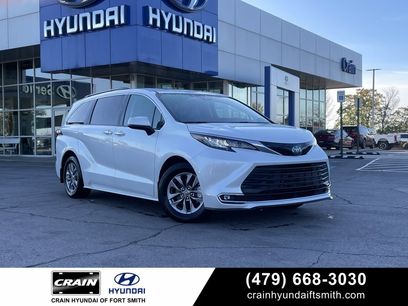 Used 2023 Toyota Sienna XLE