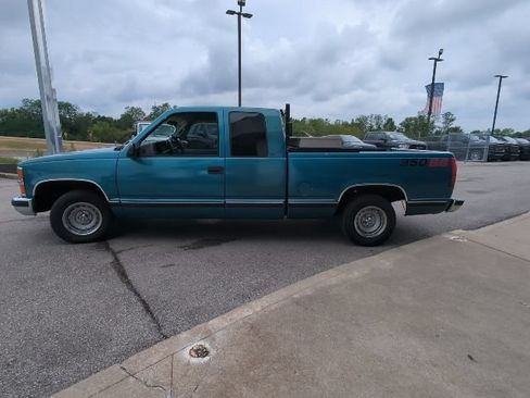 Used 1998 Chevrolet Silverado 1500 2WD Extended Cab w/ Preferred Equipment Group 2 image 9