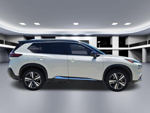Used 2023 Nissan Rogue Platinum w/ Platinum Premium Package FWD image 6