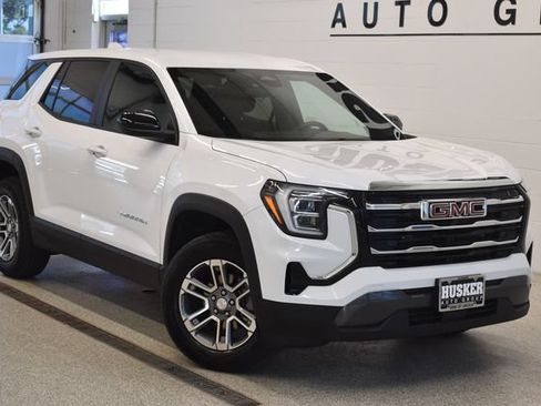 Used 2025 GMC Terrain Elevation AWD/4WD image 1