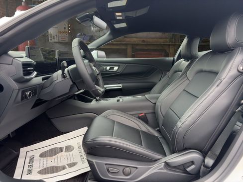 New 2026 Ford Mustang Premium image 18