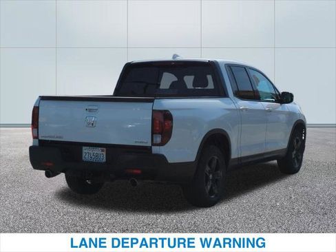 Used 2023 Honda Ridgeline Black Edition image 7
