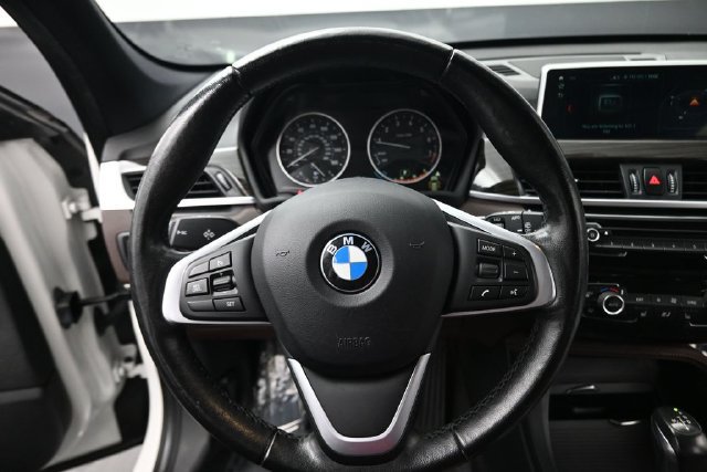 Used 2018 BMW X1 xDrive28i AWD/4WD image 13