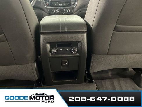 Used 2023 Chevrolet Traverse LT AWD/4WD image 20