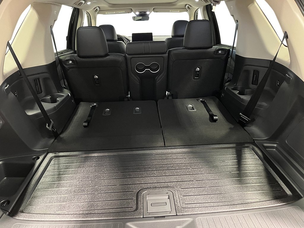 New 2026 Honda Pilot Touring image 6