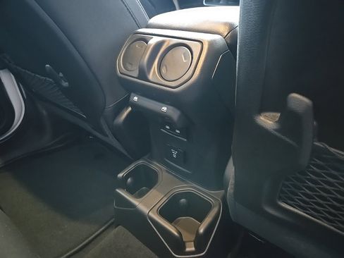 New 2026 Jeep Gladiator Mojave image 87