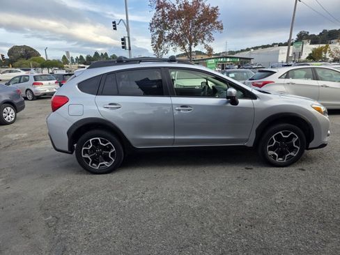 Used 2015 Subaru Crosstrek 2.0i Premium image 4