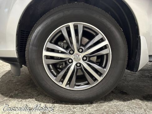 Used 2017 INFINITI QX60 Luxe w/ Premium Plus Package image 33