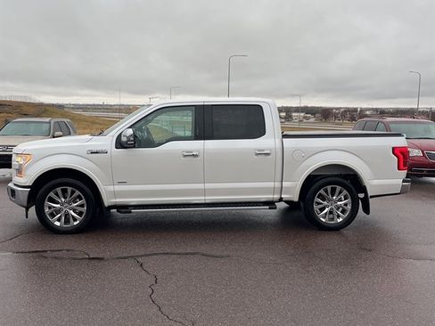 Used 2017 Ford F150 Lariat w/ Equipment Group 502A Luxury image 2