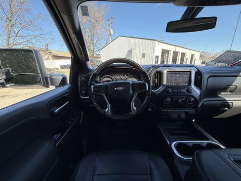 Used 2020 Chevrolet Silverado 3500 LTZ w/ LTZ Plus Package image 2