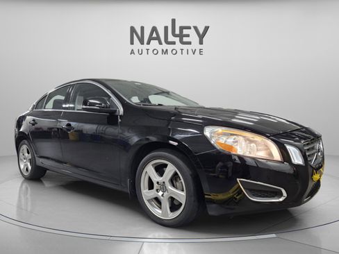 Used 2012 Volvo S60 T5 w/ Climate Pkg image 8