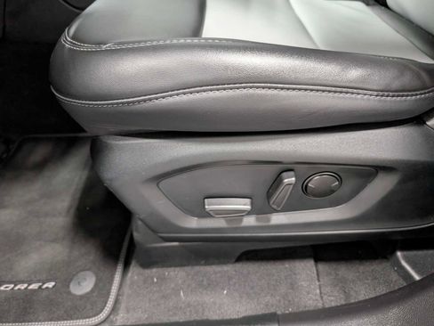 Certified 2023 Ford Explorer XLT w/ Equipment Group 202A AWD/4WD image 39