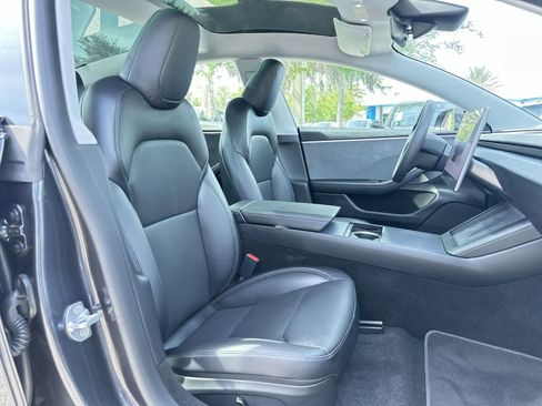 Used 2025 Tesla Model 3 Long Range RWD image 16