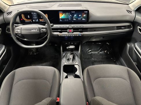 Used 2026 Kia K4 FWD image 32