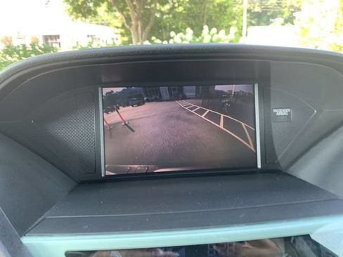 Used 2011 Honda Pilot Touring image 22