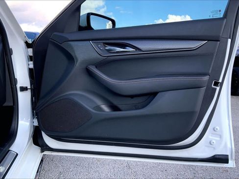 Used 2025 Cadillac CT5 Sport image 22