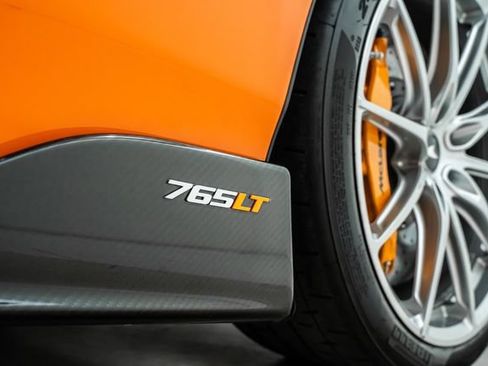 Used 2022 McLaren 765LT RWD image 27