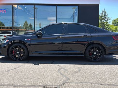 Used 2020 Volkswagen Jetta GLI Autobahn w/ GLI Autobahn Black Package FWD image 9