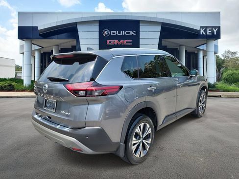 Used 2021 Nissan Rogue SV w/ Premium Package AWD/4WD image 4