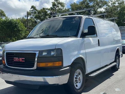 Used 2016 GMC Savana 2500 RWD image 4