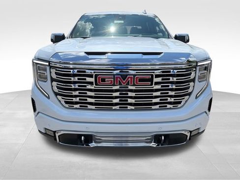 New 2026 GMC Sierra 1500 Denali w/ Denali Reserve Package AWD/4WD image 2