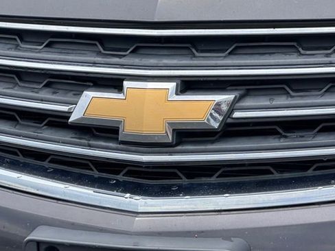 Used 2016 Chevrolet Traverse LT FWD image 4