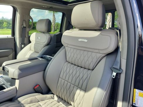 New 2026 Ford F250 Platinum w/ Platinum Plus Package AWD/4WD image 20