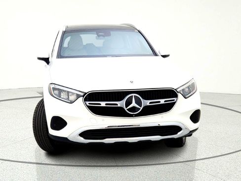Certified 2023 Mercedes-Benz GLC 300 4MATIC image 3