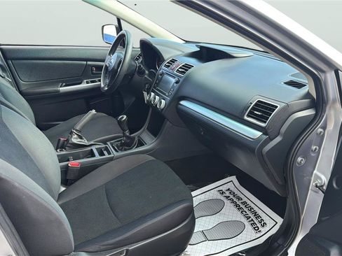 Used 2016 Subaru Impreza 2.0i AWD/4WD image 15