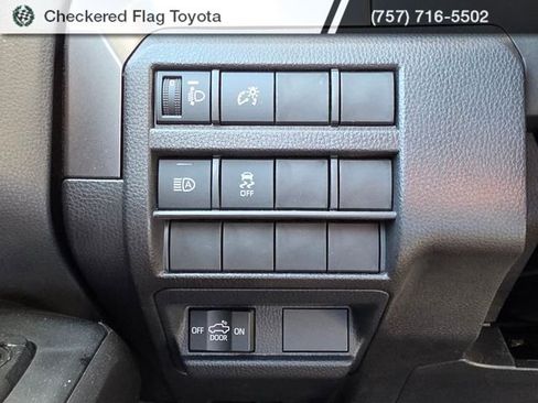 Used 2025 Toyota Tacoma SR5 image 12