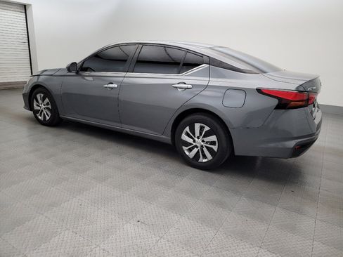 Used 2021 Nissan Altima 2.5 S FWD image 3