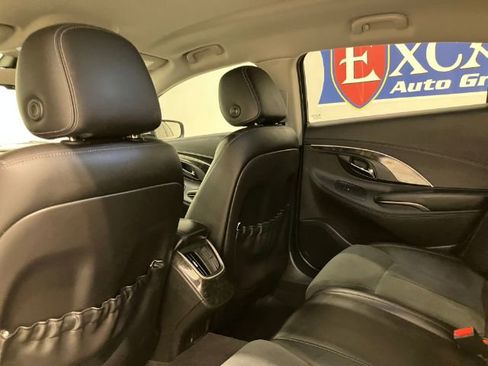 Used 2016 Buick LaCrosse image 37
