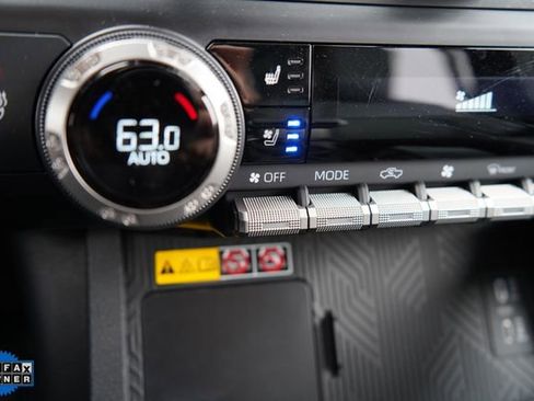 Used 2024 Toyota Tacoma Trailhunter image 56