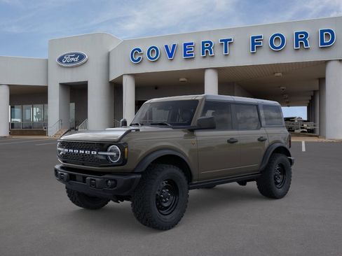 New 2026 Ford Bronco Badlands w/ Black Appearance Package AWD/4WD image 1