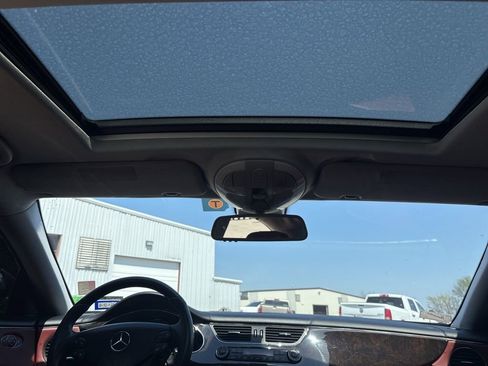 Used 2008 Mercedes-Benz CLS 550 image 14