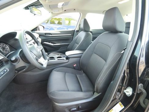 Used 2023 Nissan Altima 2.5 SV image 23