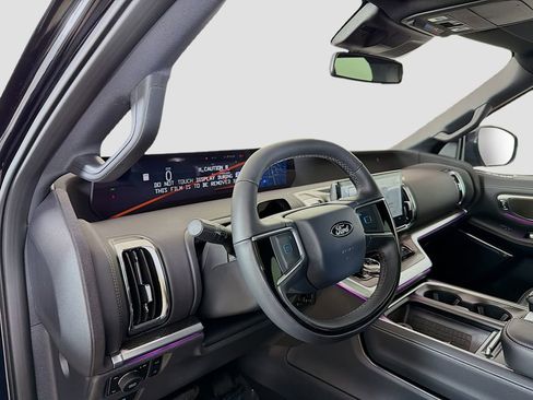 New 2025 Ford Expedition Max Platinum w/ Stealth Performance Package image 23