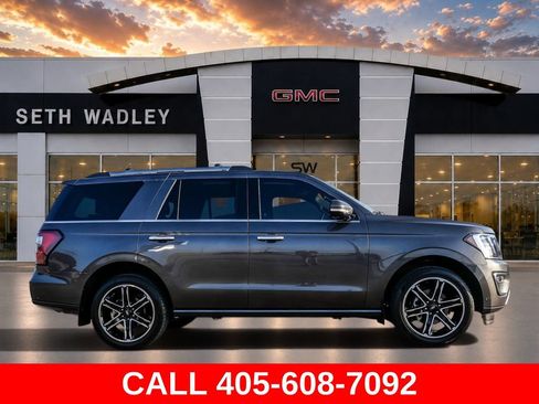 Used 2021 Ford Expedition Limited AWD/4WD image 8