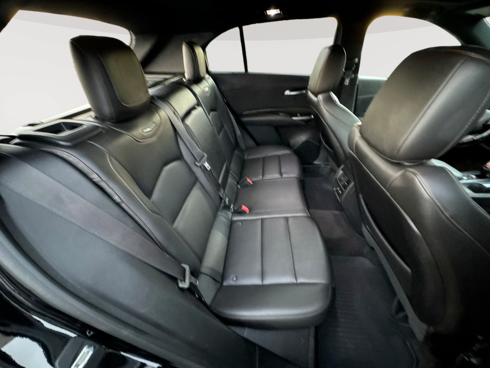 Used 2019 Cadillac XT4 Sport w/ Cold Weather Package AWD/4WD image 27