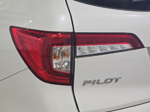 Used 2022 Honda Pilot Special Edition image 31