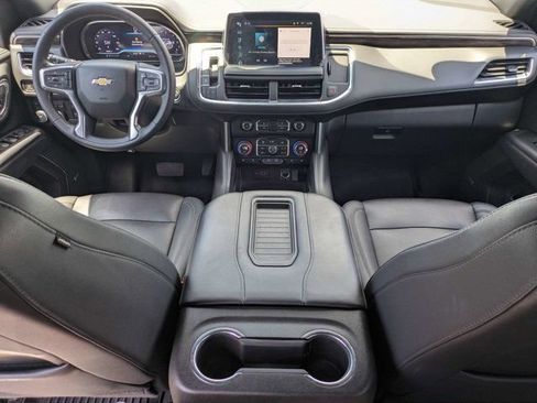 Used 2022 Chevrolet Suburban LT w/ Max Trailering Package AWD/4WD image 16