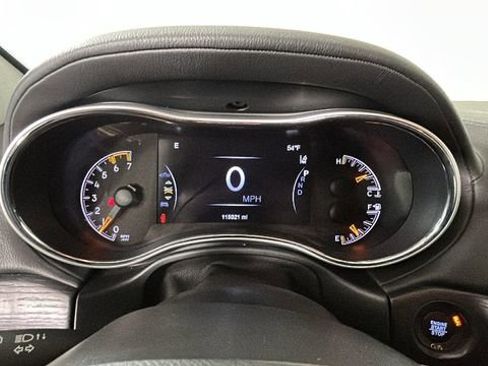 Used 2019 Jeep Grand Cherokee Summit AWD/4WD image 19