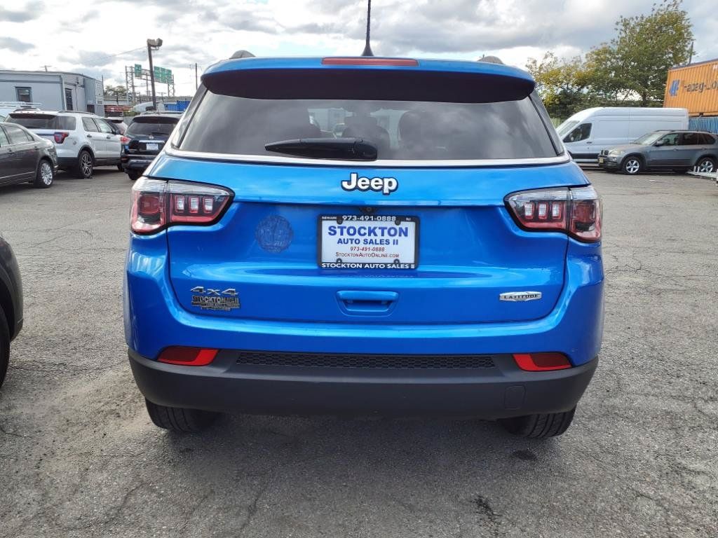 Used 2018 Jeep Compass Latitude w/ Popular Equipment Group AWD/4WD image 5
