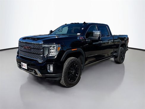 Used 2023 GMC Sierra 2500 Denali w/ Denali Black Diamond Edition image 3