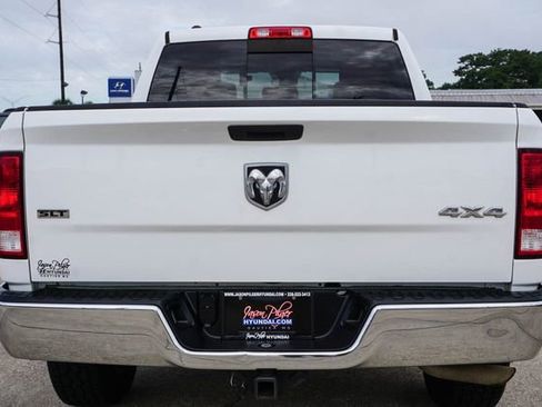 Used 2019 RAM 1500 Classic SLT AWD/4WD image 6