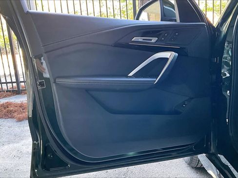 Used 2025 BMW X1 xDrive28i image 21