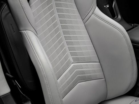 Used 2025 Chevrolet Corvette Z06 w/ Z07 Performance Package image 63