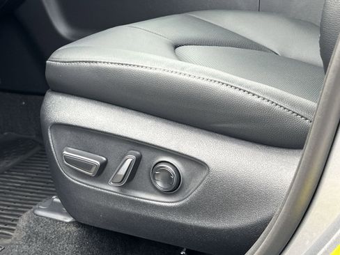 New 2026 Toyota Grand Highlander Limited image 10